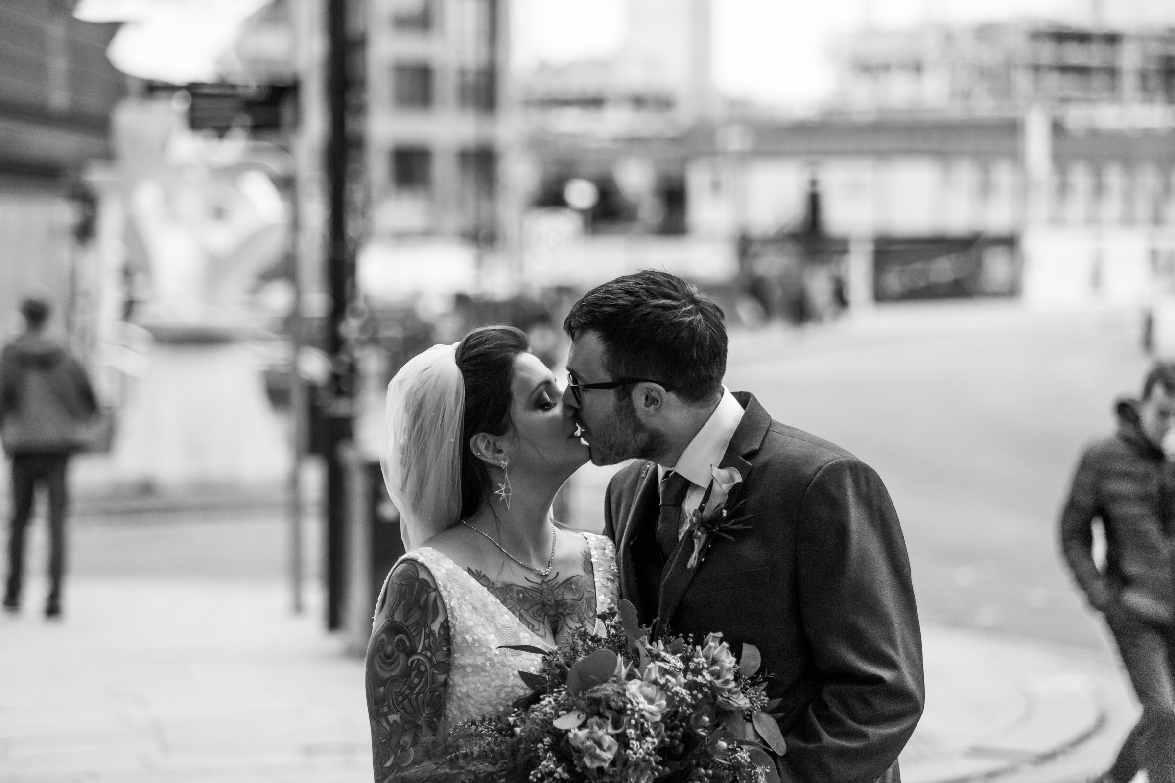 Couple portraits at Manchester Hall