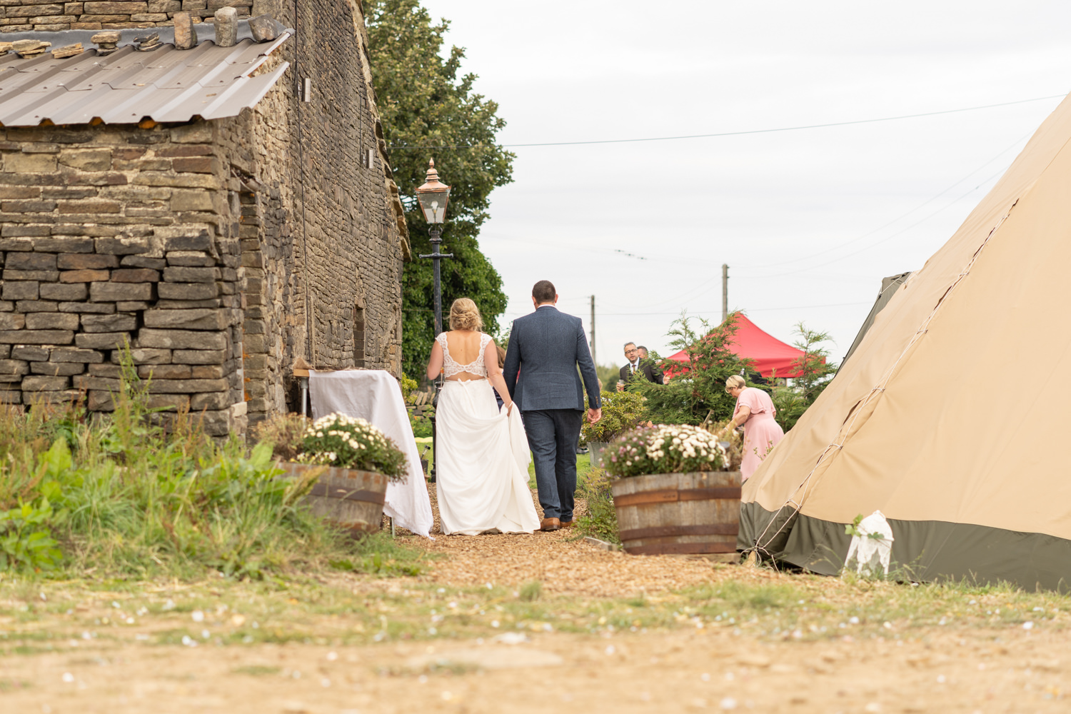 Wedbarn wedding