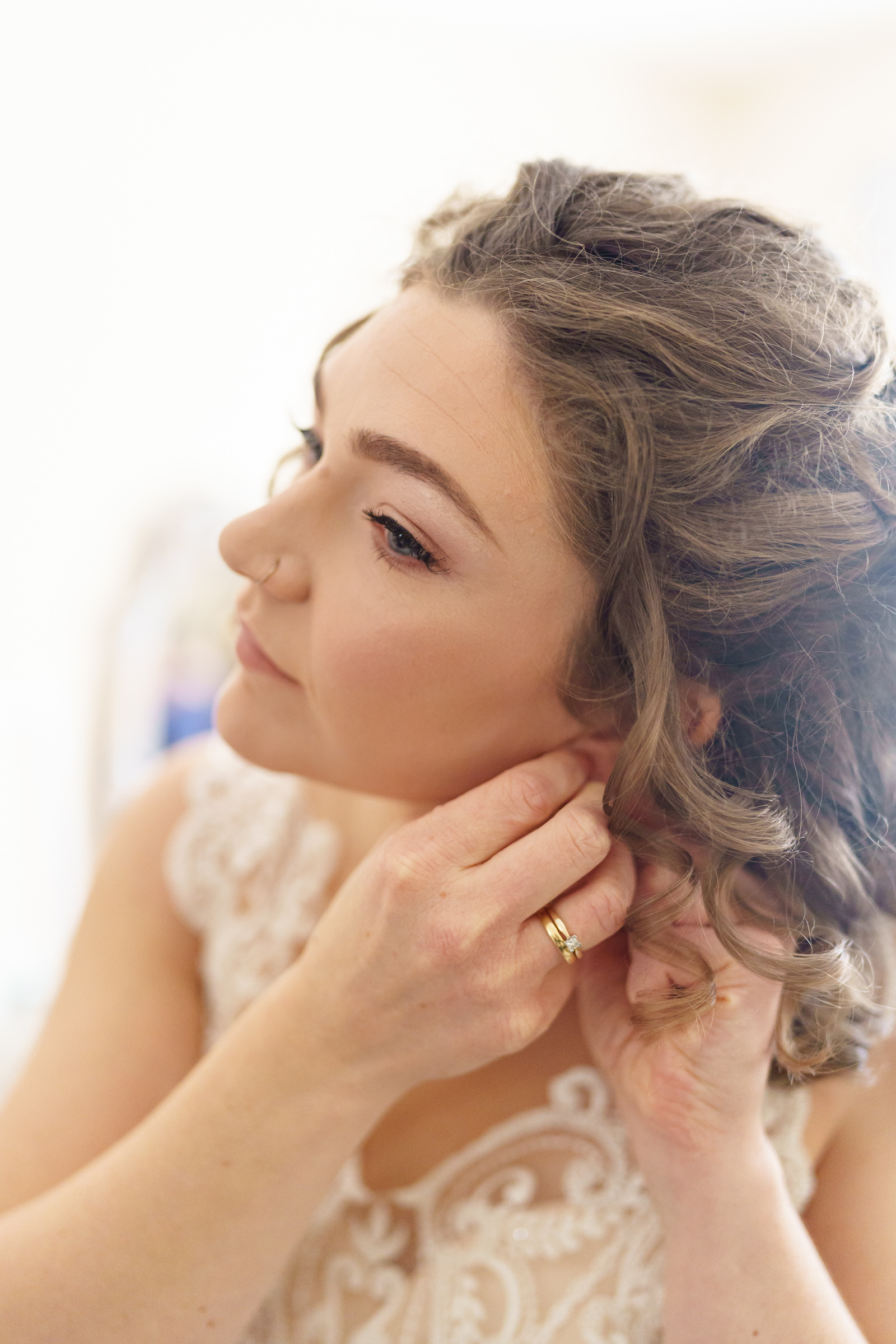 Wedding Prep at Grains Bar Hotel
