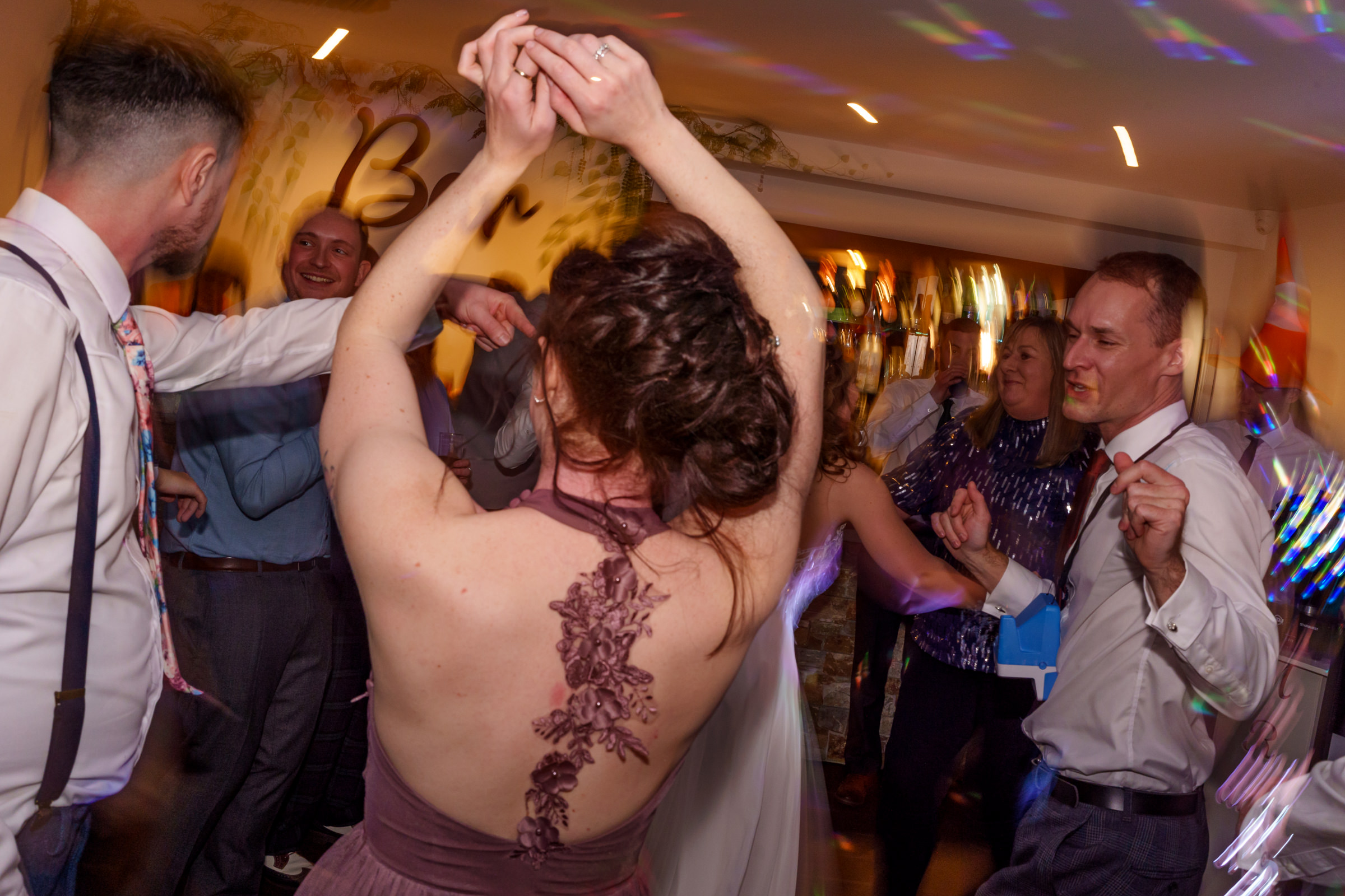 Grains Bar Dancing
