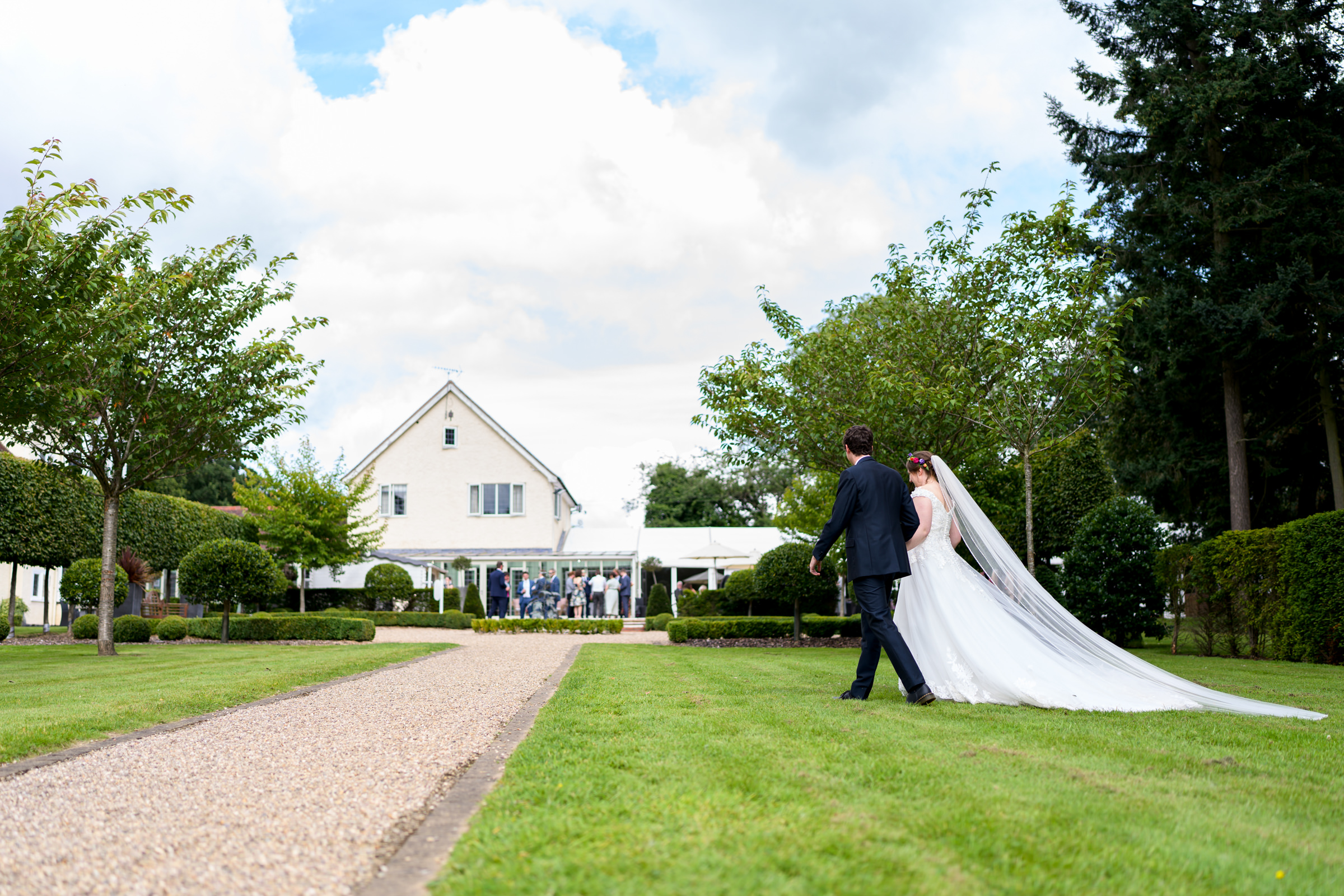 Couple portraits at Hogarths Hotel