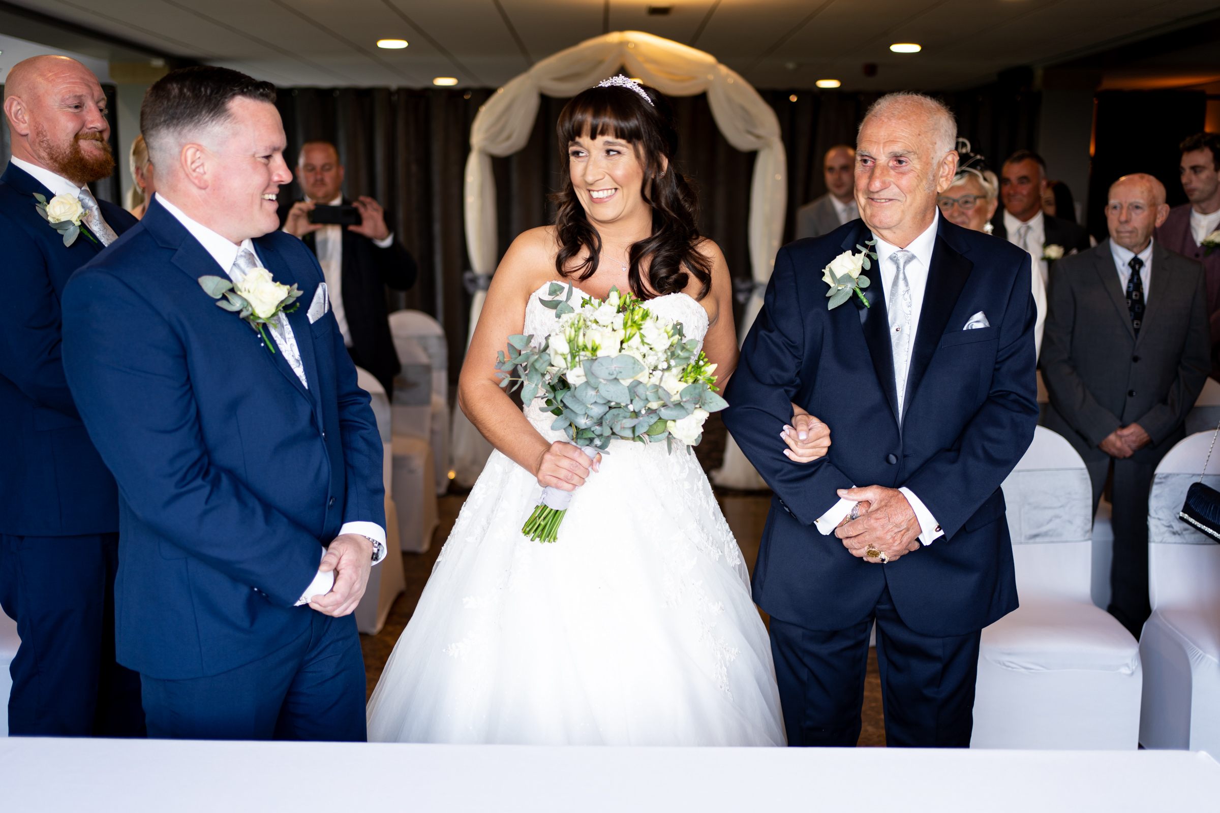 Wedding Ceremony at The Hunstman Inn