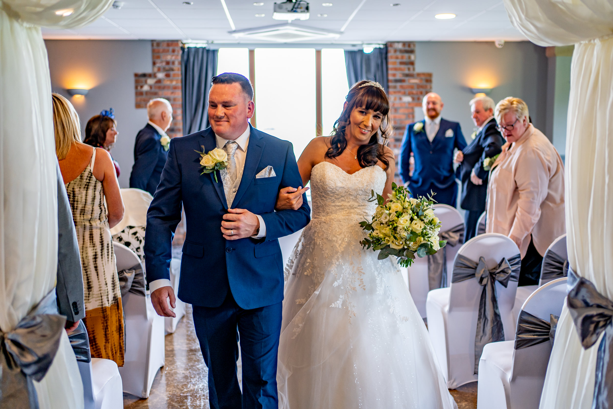 Wedding Ceremony at The Hunstman Inn
