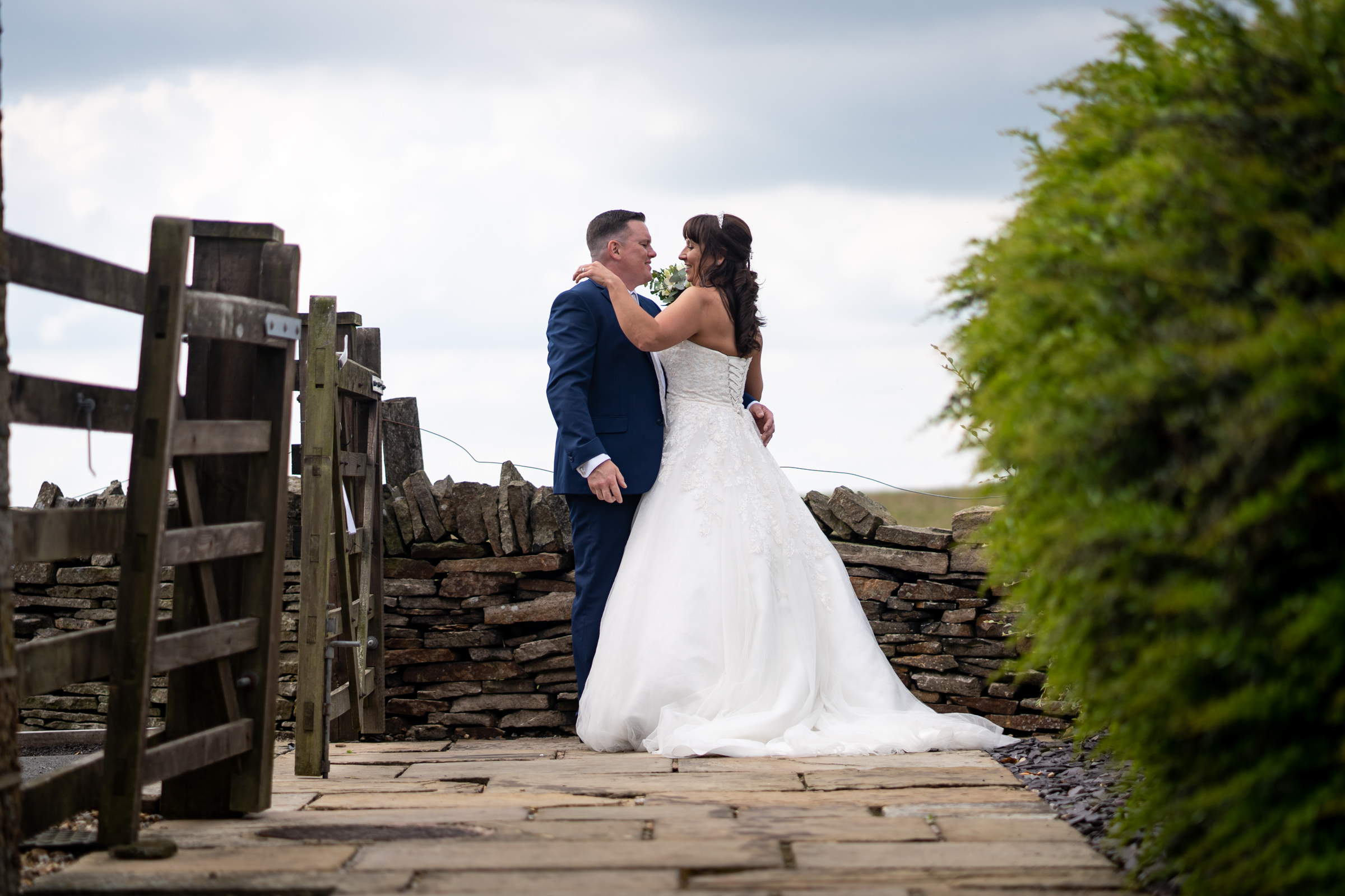 Couple Portraits at The Hunstman Inn