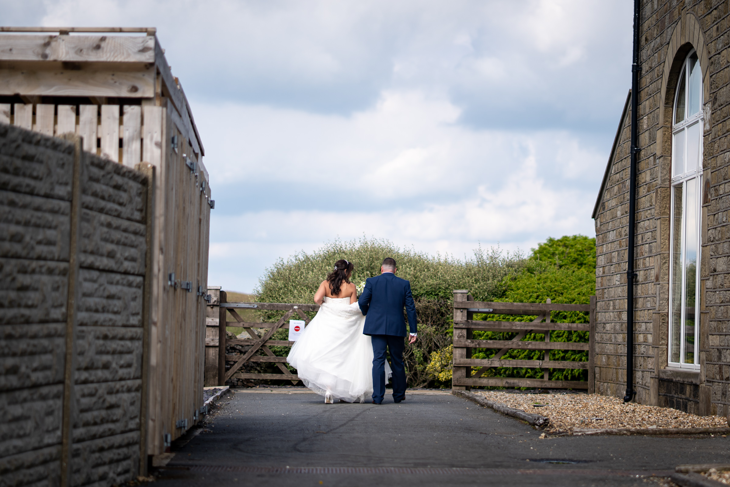 Couple Portraits at The Hunstman Inn