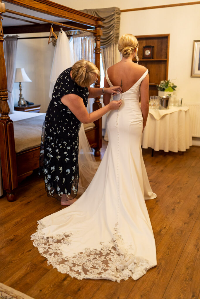 Prep in West Tower's Bridal Suite