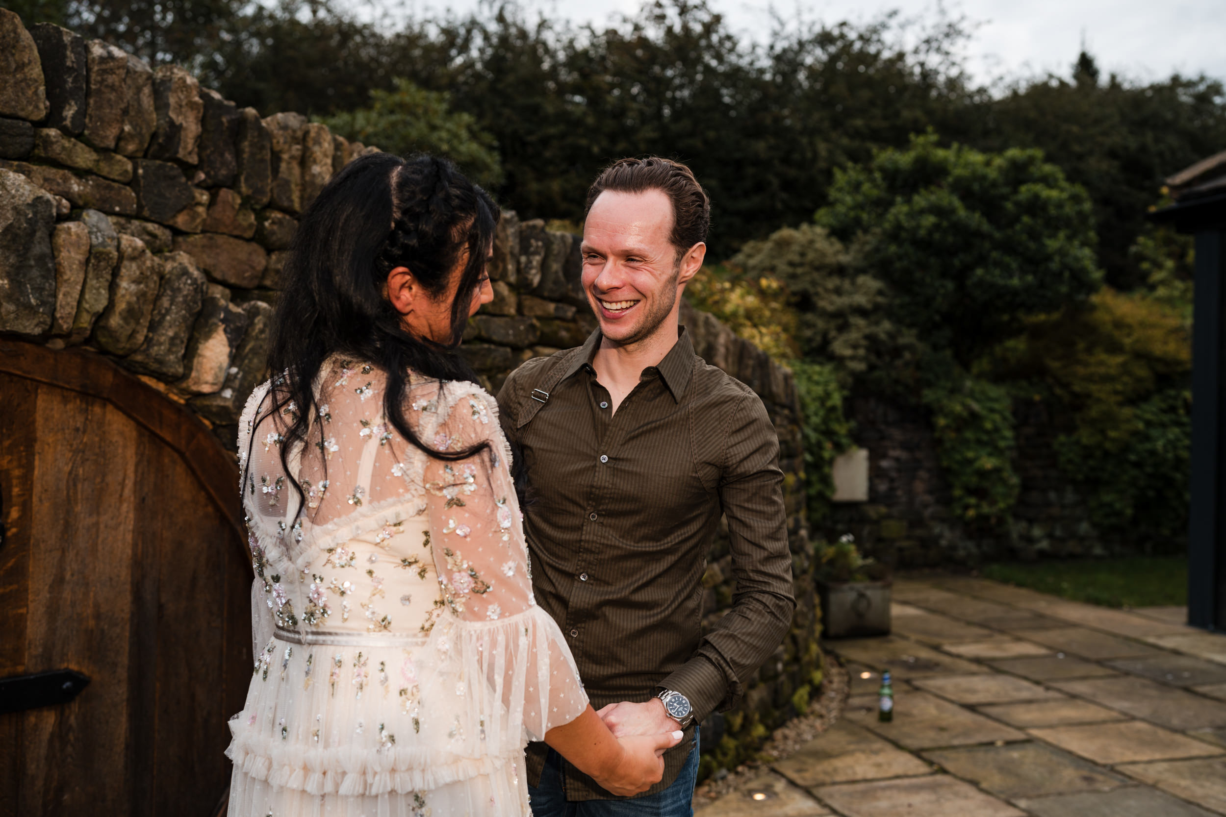 Couple portrait at the White Hart Inn, Lydgate.