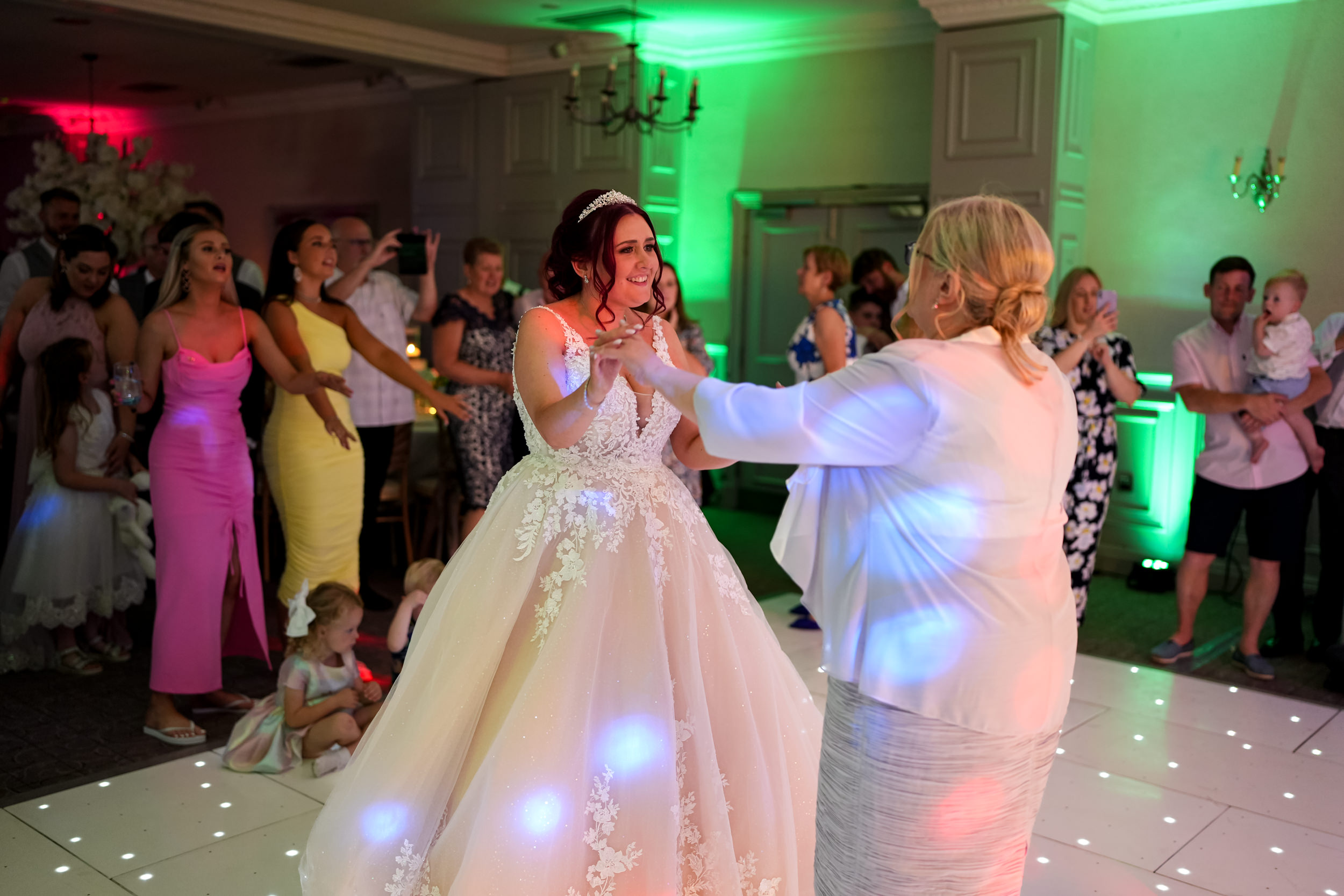 Bride and her mum