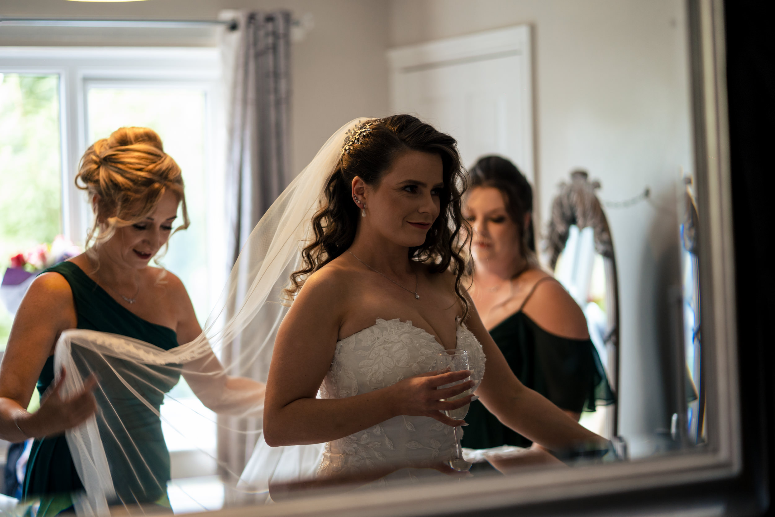 the bride getting ready at Grains Bar.