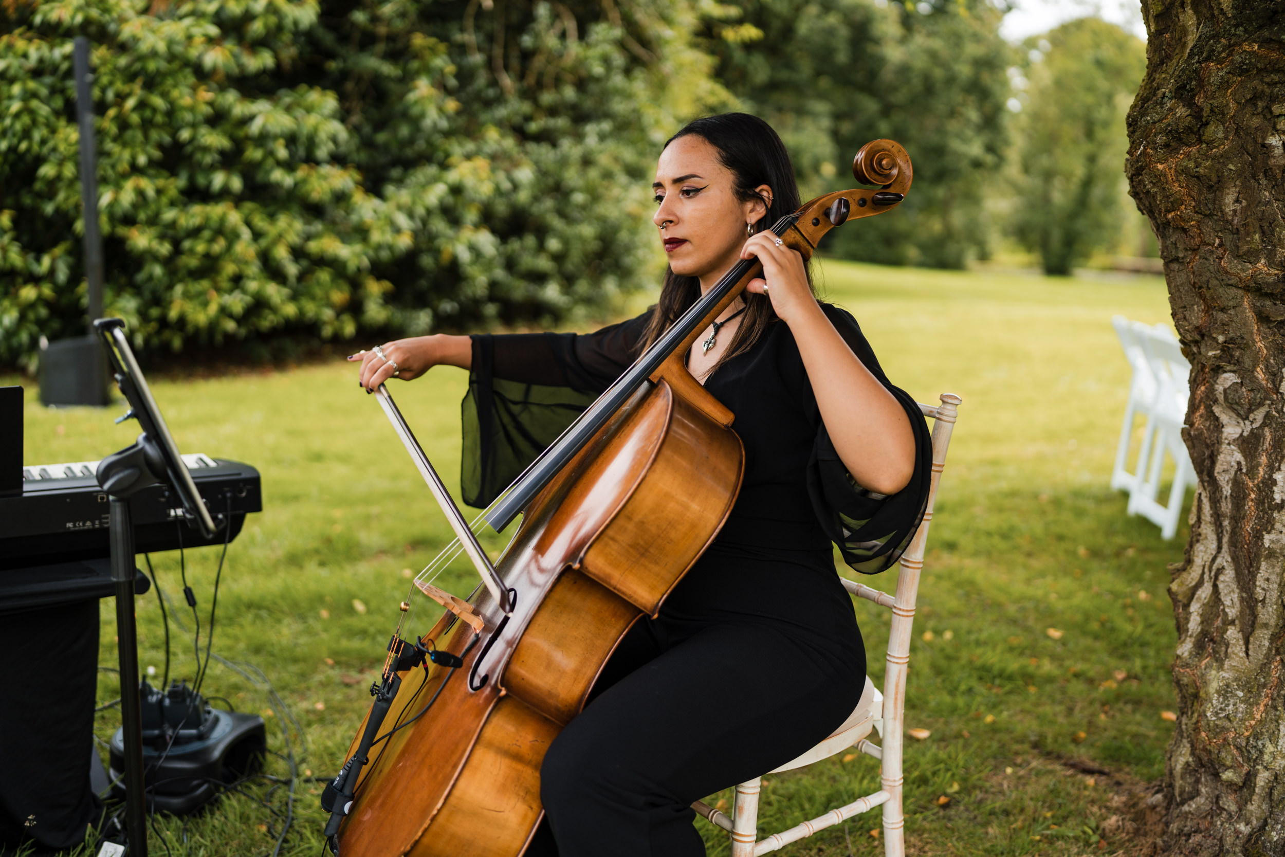 Live music for the wedding ceremony