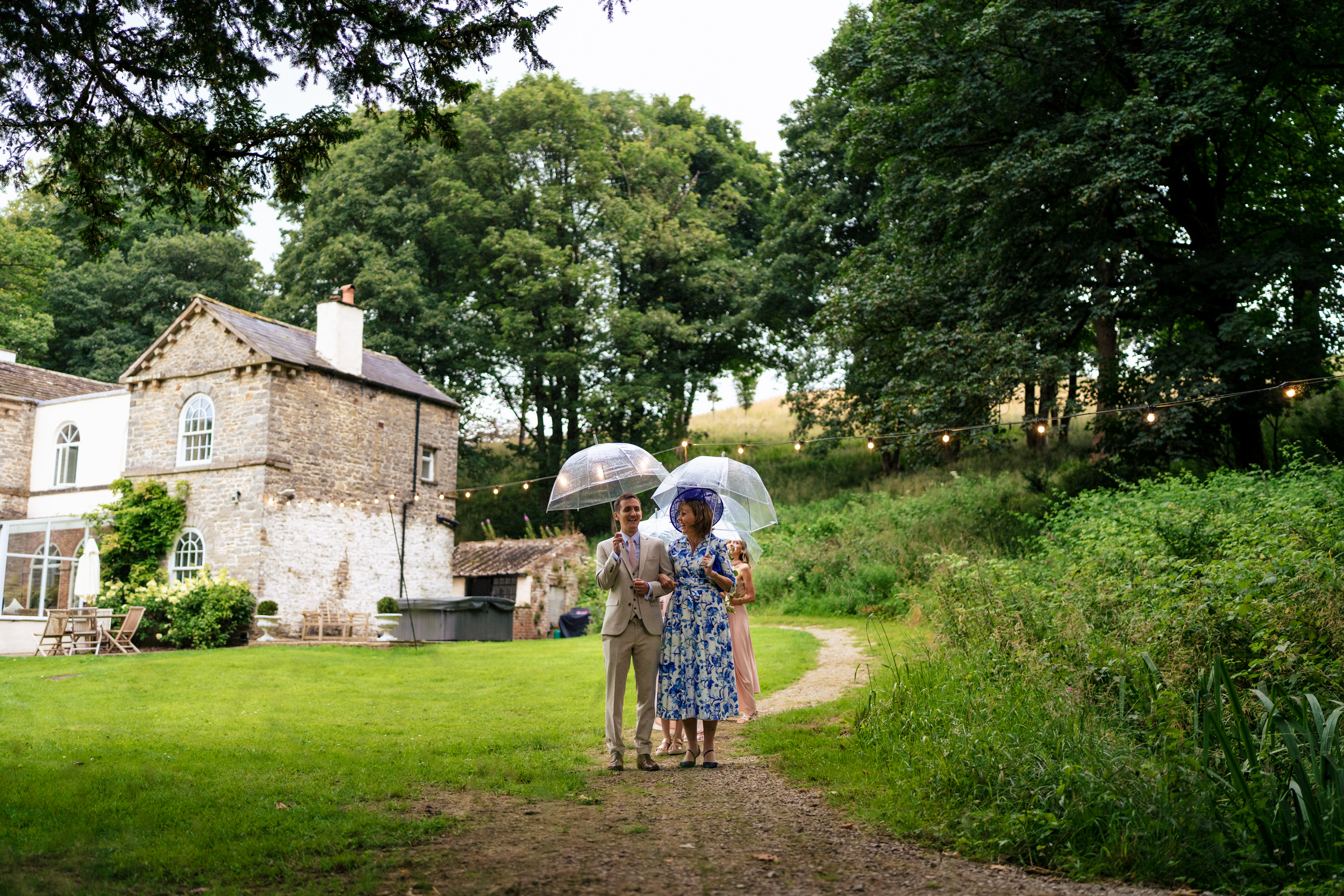 Bride and her father at Gisburn Park